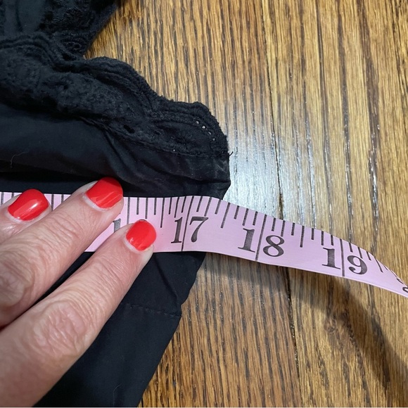 Who What Wear Black Dress Ruffle Sleeve Size Small - Picture 4 of 12